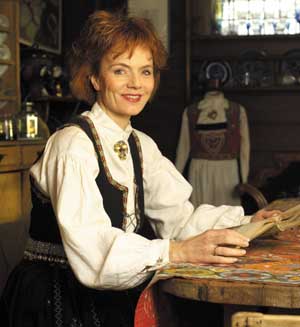 <br> Mari Maurstad